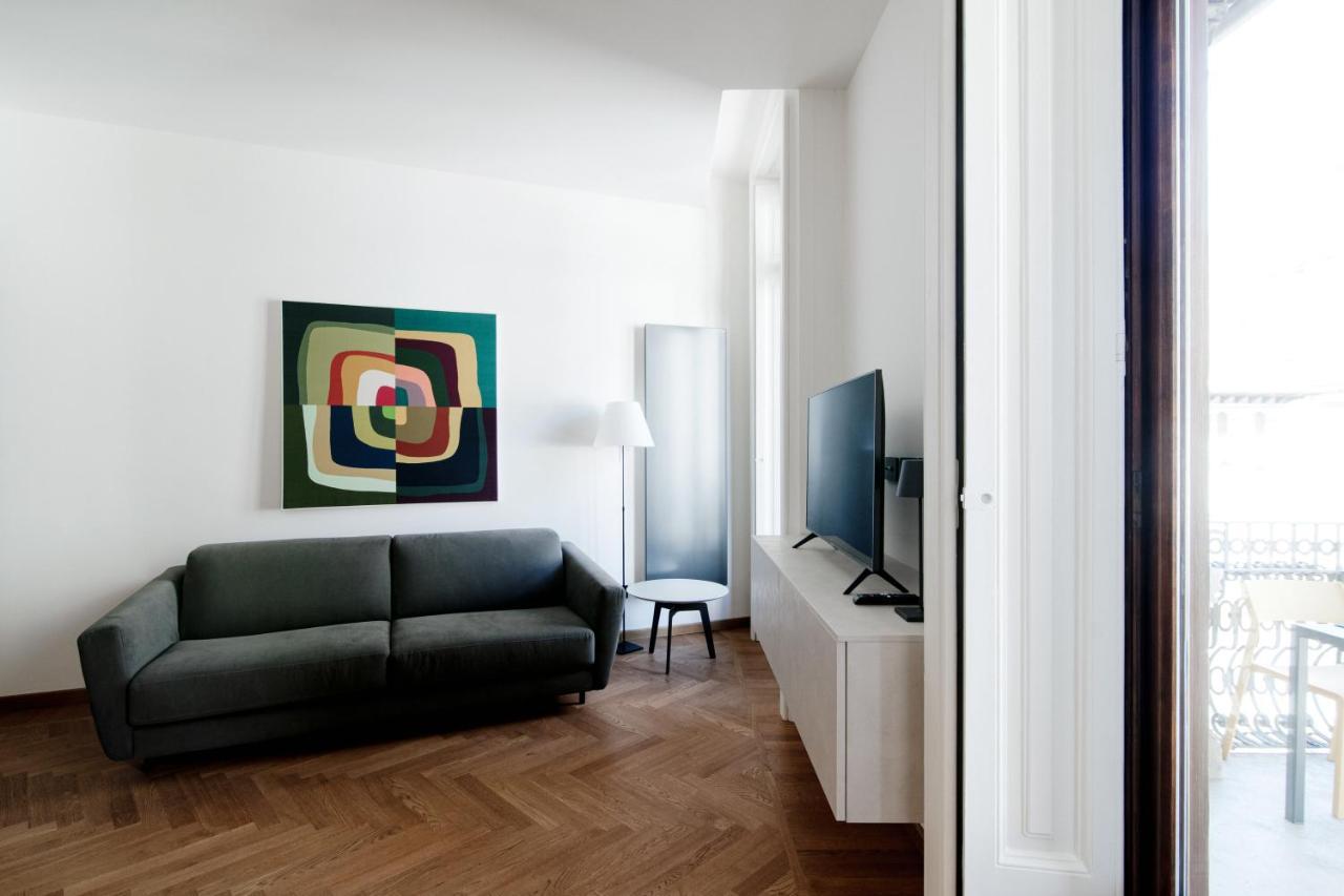 Apartamento Dome'S Charme - The House Of Travelers Como Exterior foto